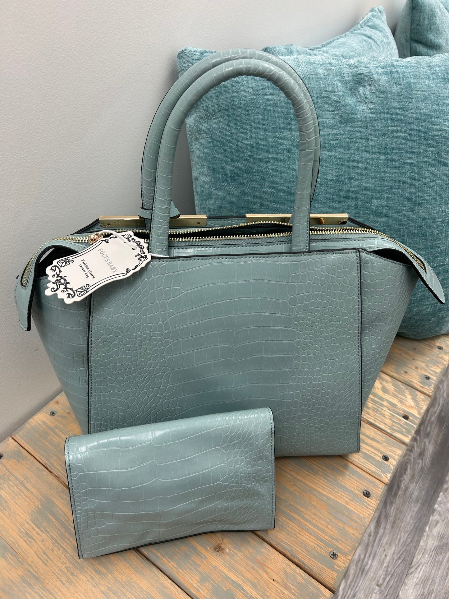 2 in 1 Handbag with Strap