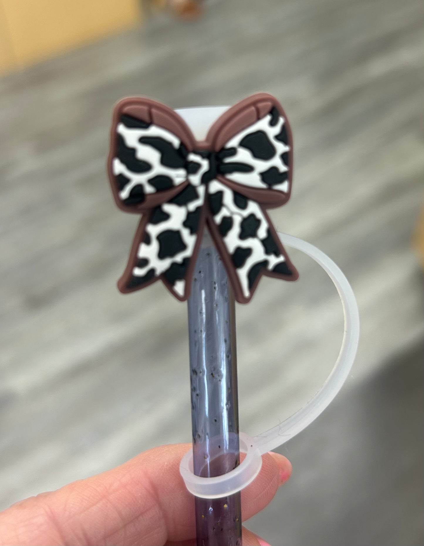 Straw Toppers