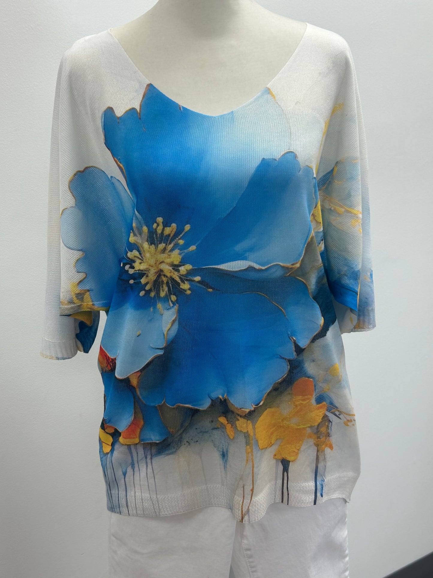 Lightweight sweaters