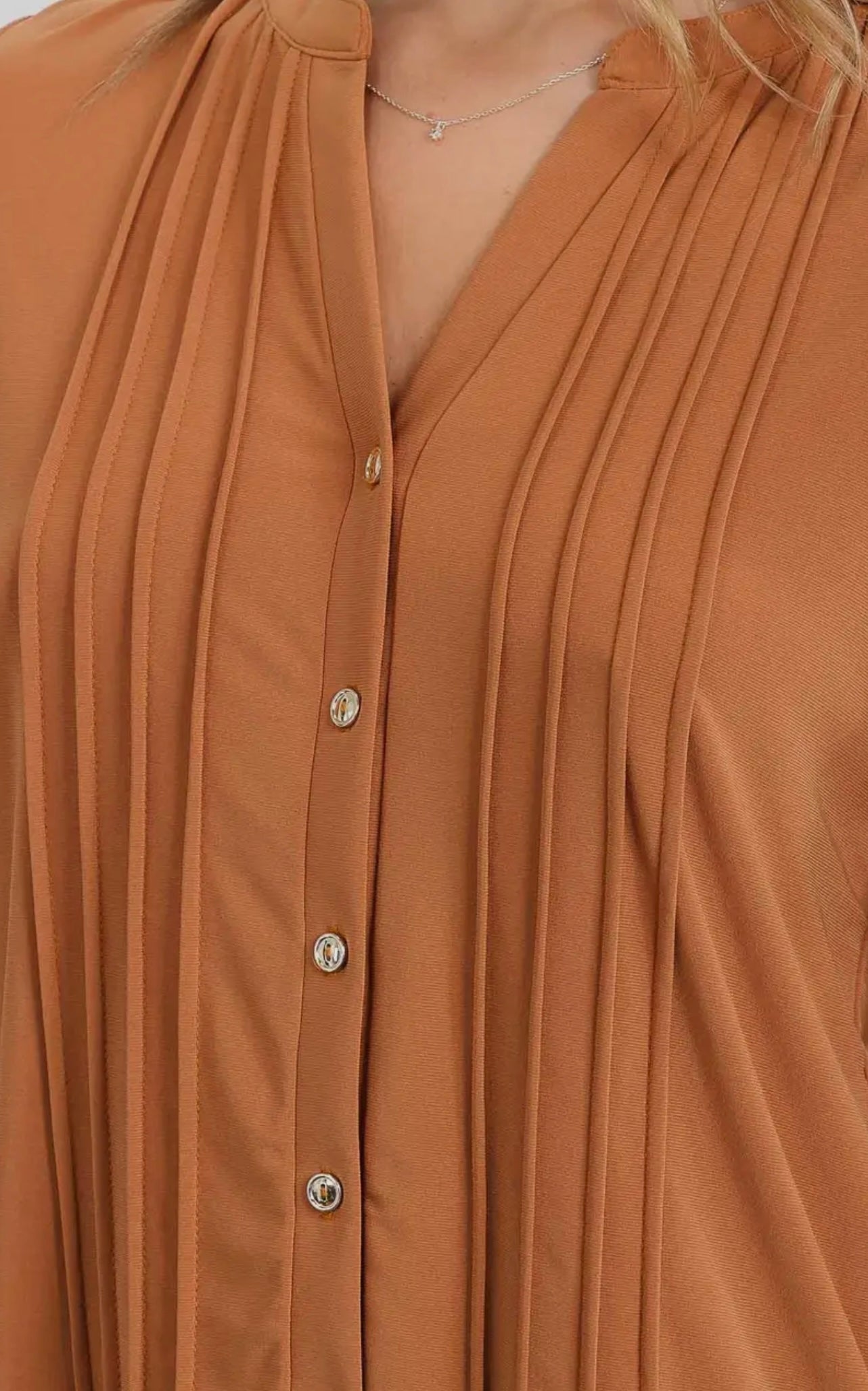 Full Placket Pleat Top