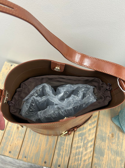 Bucket Bag with Belt