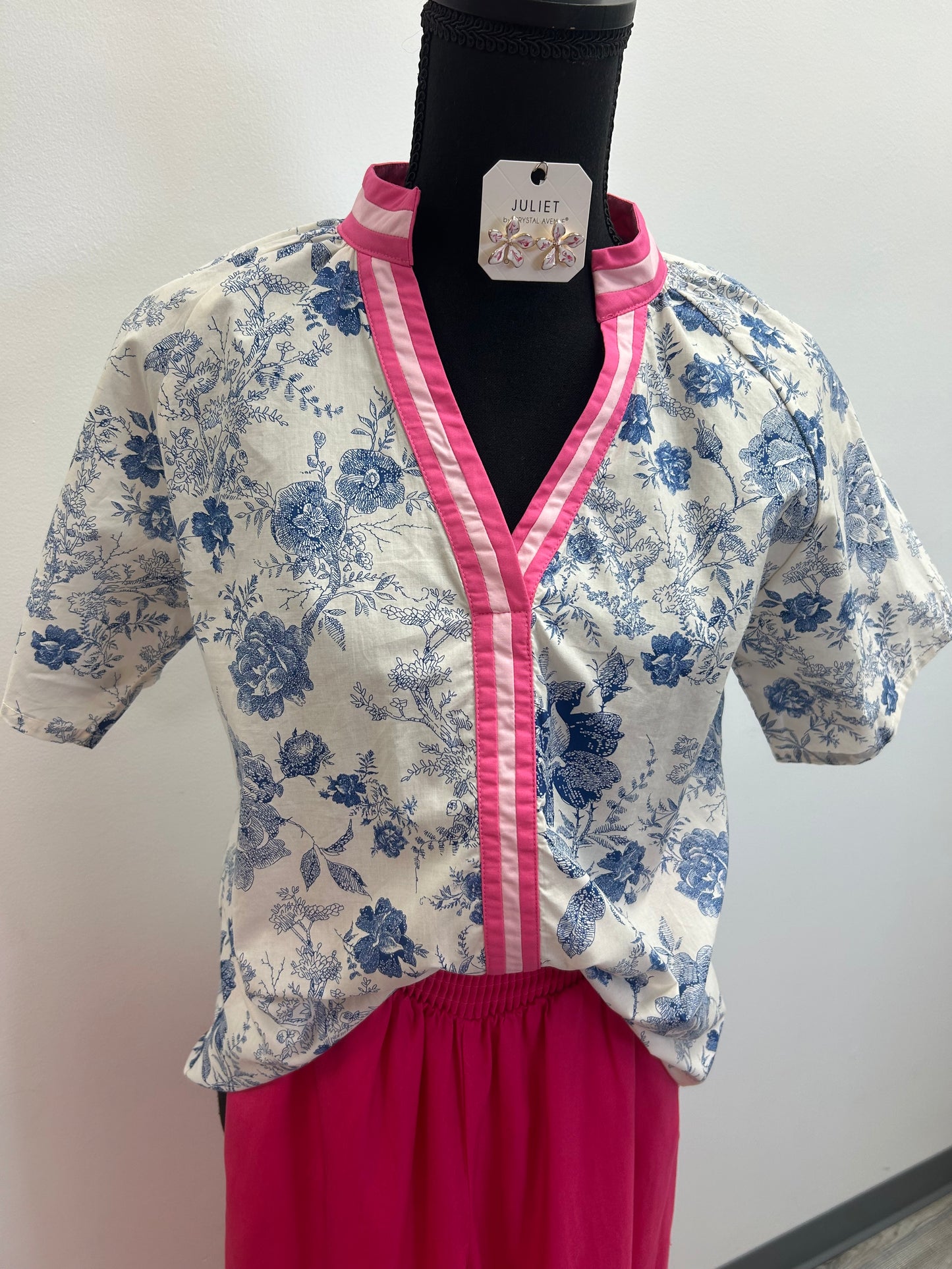 Blue and White Floral Top with Pink Collar