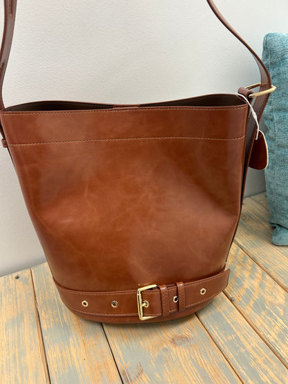 Bucket Bag with Belt