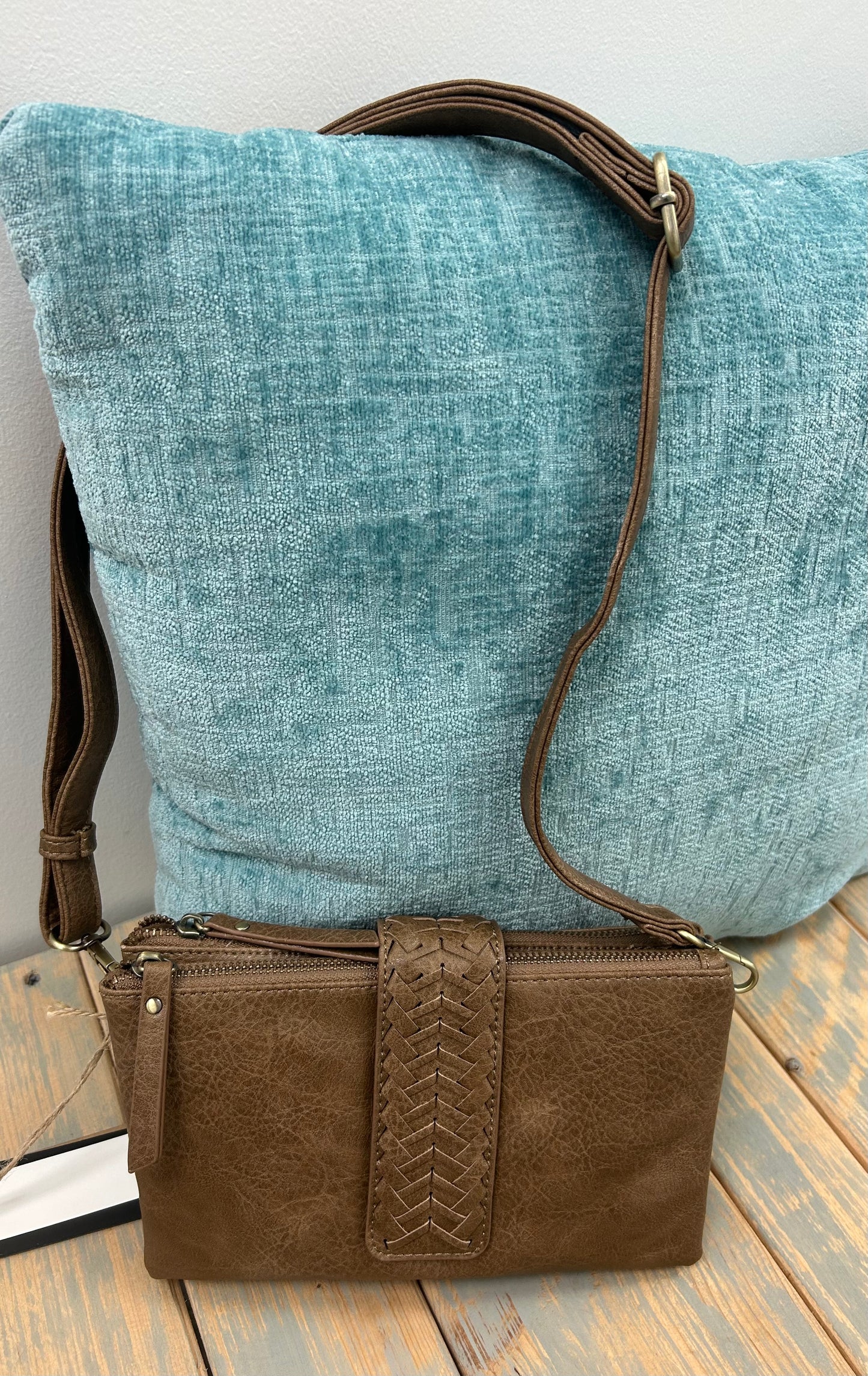Double Pocket Crossbody