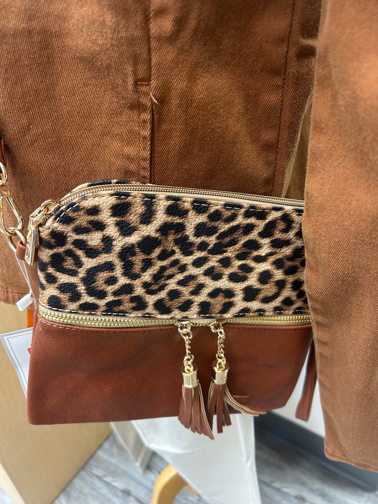 Double Zip Crossbody/Wristlet