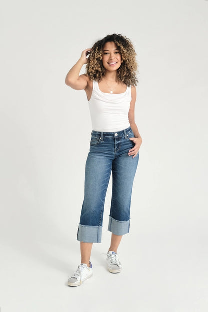 Cuff Jeans with Frayed Hem